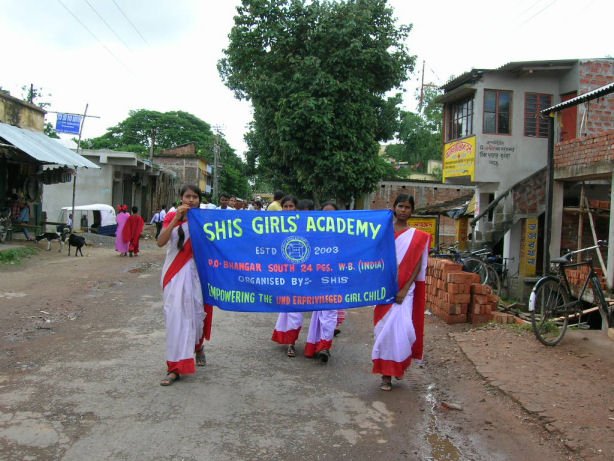 students_procession